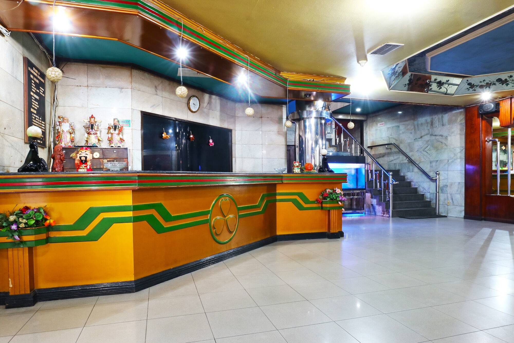 Lee Garden Hotel Medan Buitenkant foto