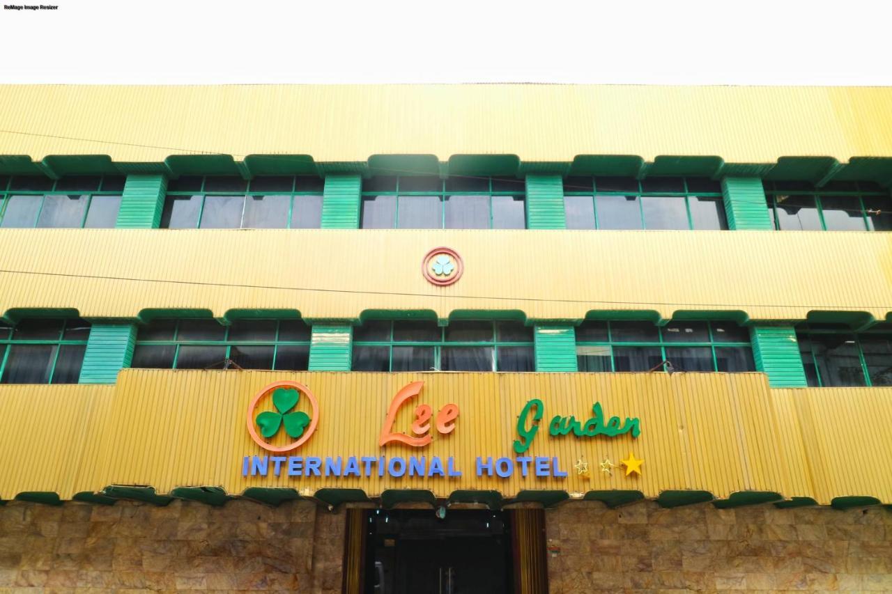 Lee Garden Hotel Medan Buitenkant foto